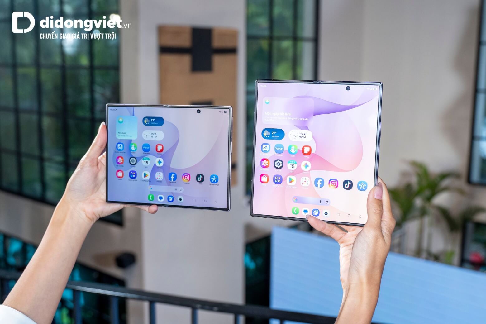 samsung-galaxy-z-series-ban-le-tang-hinh-ben-bi-didongviet.jpg