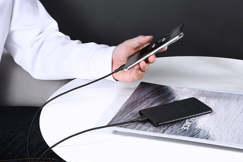 bộ combo cáp sạc Aukey 30W Lightning còn được trang bị công nghệ sạc nhanh PPS giúp giảm lượng nhiệt sinh ra trong quá trình sạc, bảo vệ an toàn cho pin