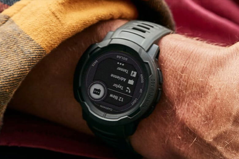 Điều hướng thuận lợi với khả năng kết nối GPS 