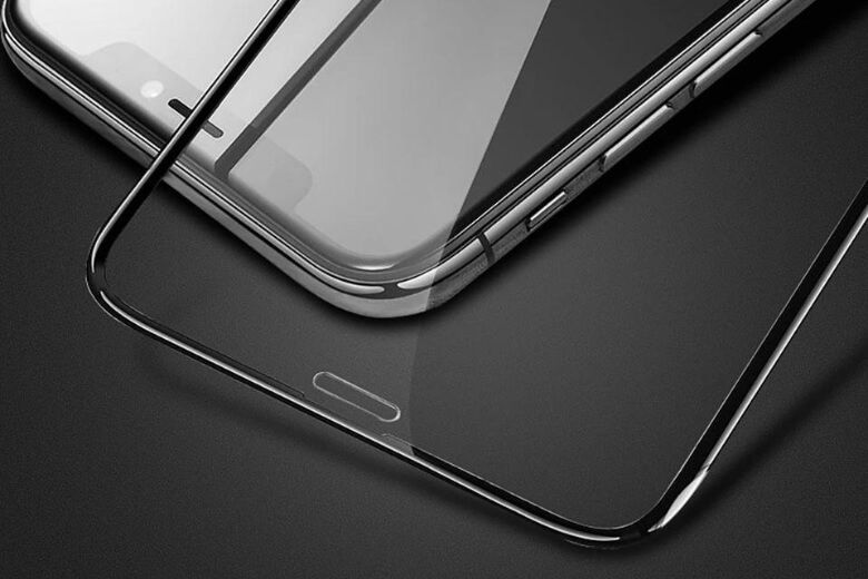 Miếng dán cường lực iPhone 11 Mipow Kingbull HD - Chất liệu giúp bảo vệ màn hình khỏi vỡ và có tính năng chống bám vân tay và bẩn