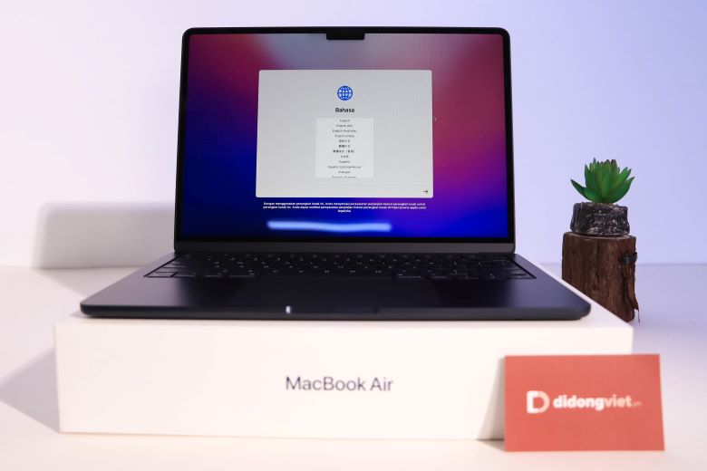 MacBook Air M2 bao nhiêu inch?