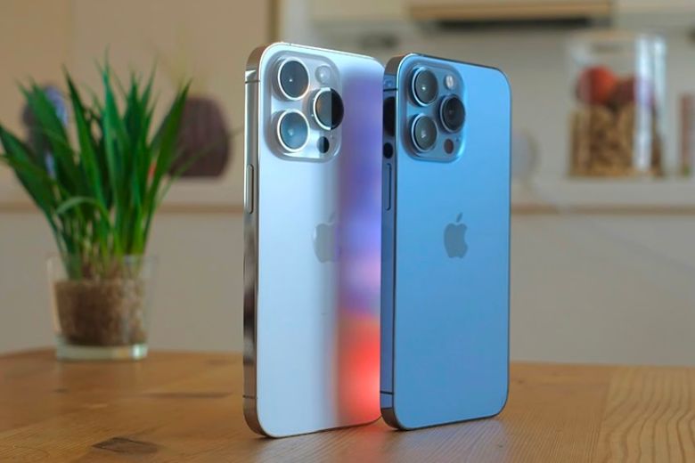Mua iPhone 15 Pro Max trả góp 0%
