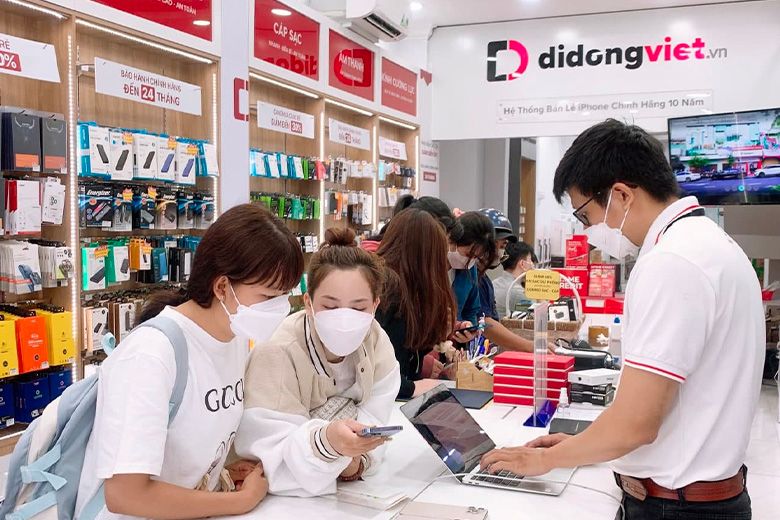 Mua điện thoại iPhone 15 Pro Max 1TB tại Di Động Việt