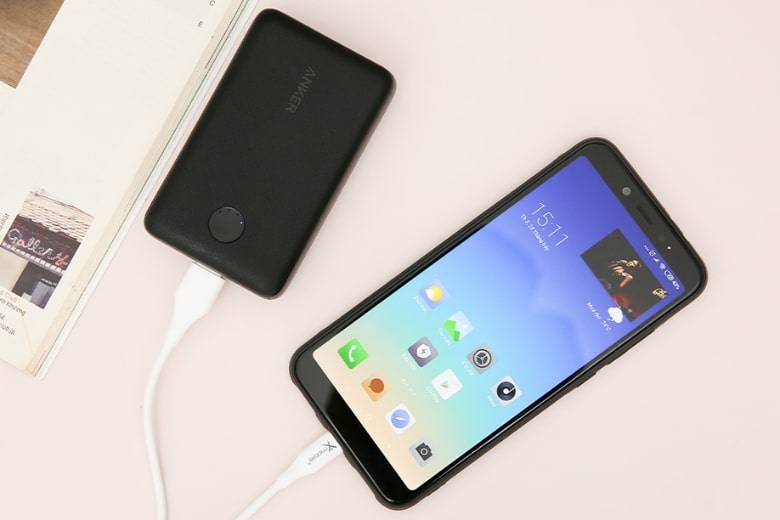 Pin sạc dự phòng Anker PowerCore Select 10.000mAh A1223 cũ màu đỏ - Không những tự hào về hiệu suất cao mà còn về thiết kế tinh tế