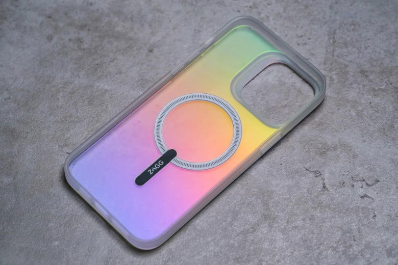 Sạc không gián đoạn cùng công nghệ MagSafe