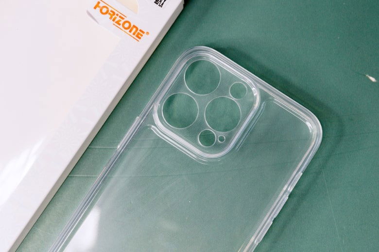 Thiết kế để vừa khít với hệ thống từ tính của sạc không dây, sạc MagSafe