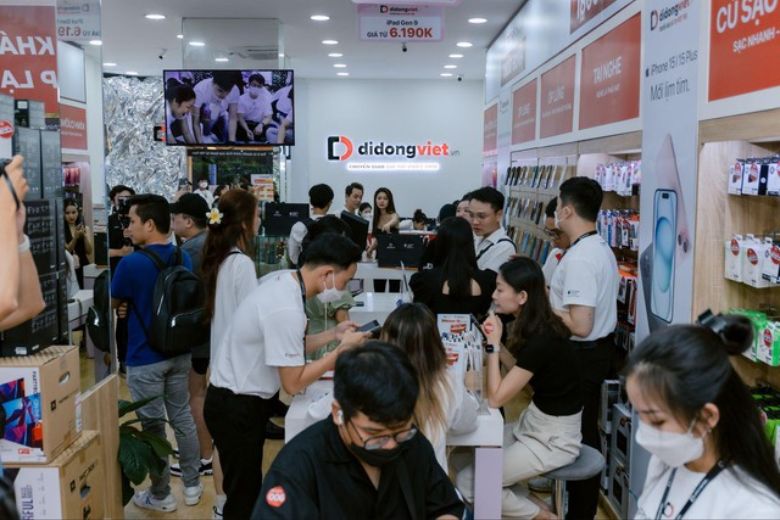 Mua iPhone 15 Pro 256GB Likenew tại Di Động Việt