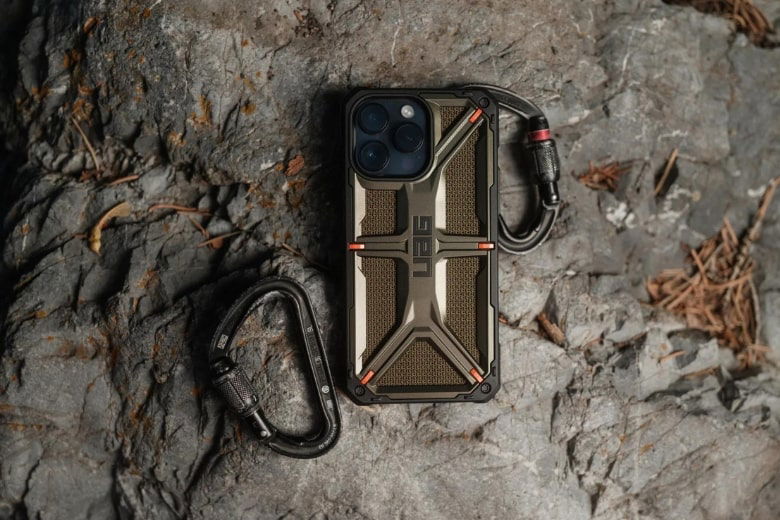 Ốp lưng iPhone 15 Pro Max UAG Monarch - Đẳng cấp, tiện nghi và sở hữu tính thẩm mỹ cao cấp