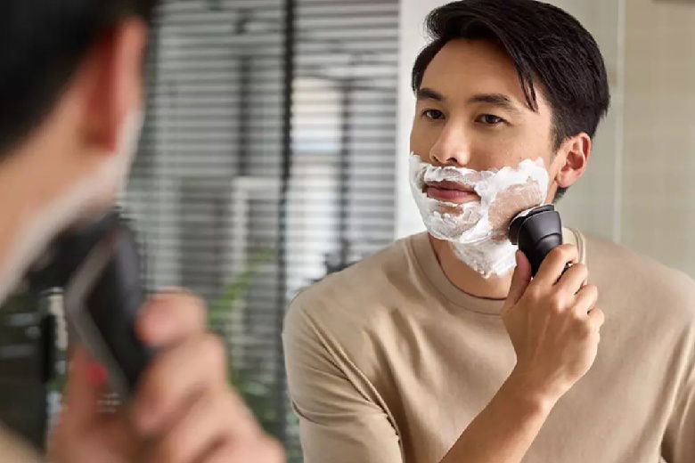 Máy cạo râu khô và ướt Philips S1301/02 - Sản phẩm chăm sóc cá nhân dẫn đầu cho phái mạnh