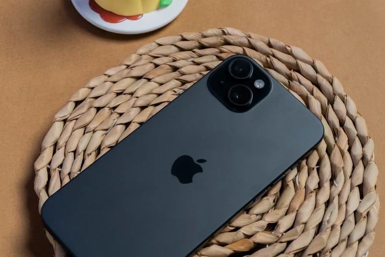 Điện thoại iPhone 15 Plus