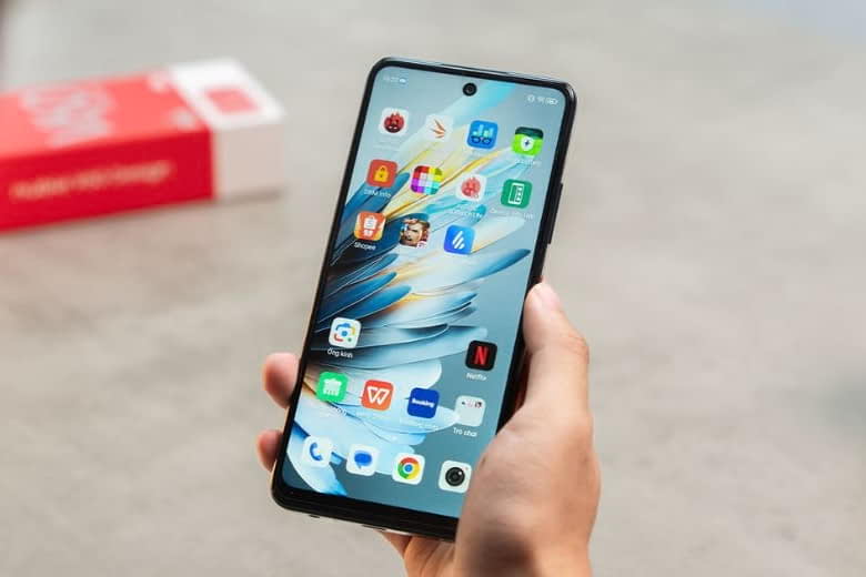Pin & sạc công suất mạnh mẽ
