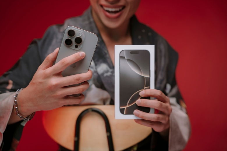 iPhone 16 Pro 128GB Camera Ultra Wide 48MP