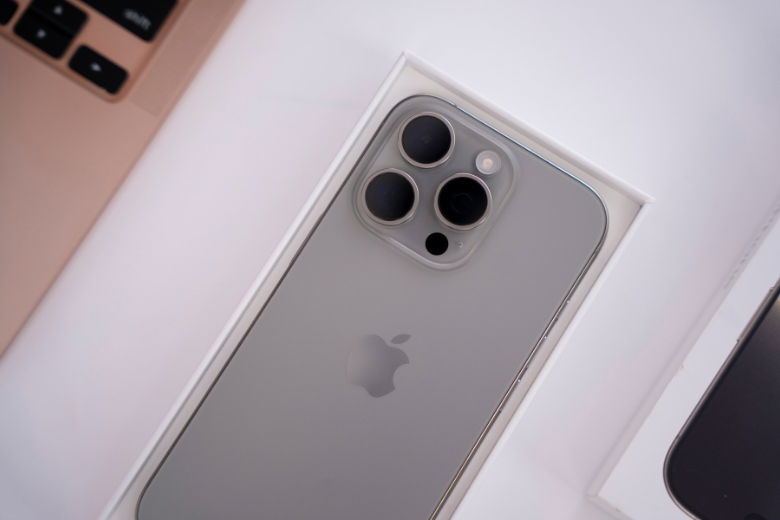 iPhone 16 Pro 1TB giá bán