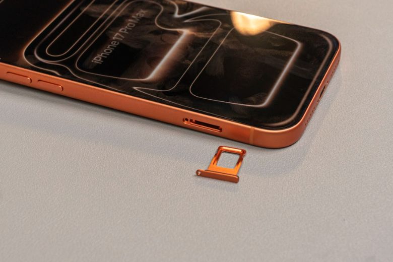 iPhone 17 pro max cũ trầy xước