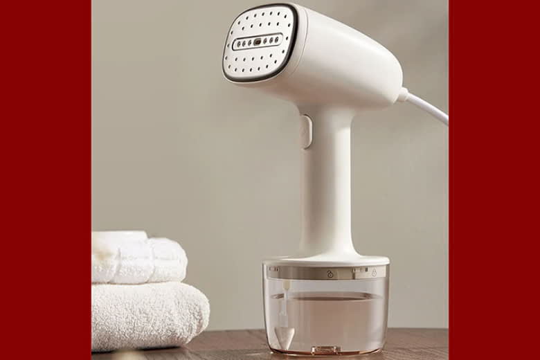 Bàn ủi hơi nước cầm tay 1000W Bear GTJ-D10M1