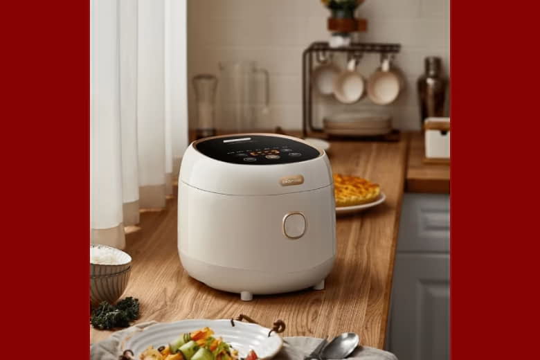 Nồi cơm điện 4L (1.5L VN) 800W Bear RC-4H40E (DFB-C40K6)