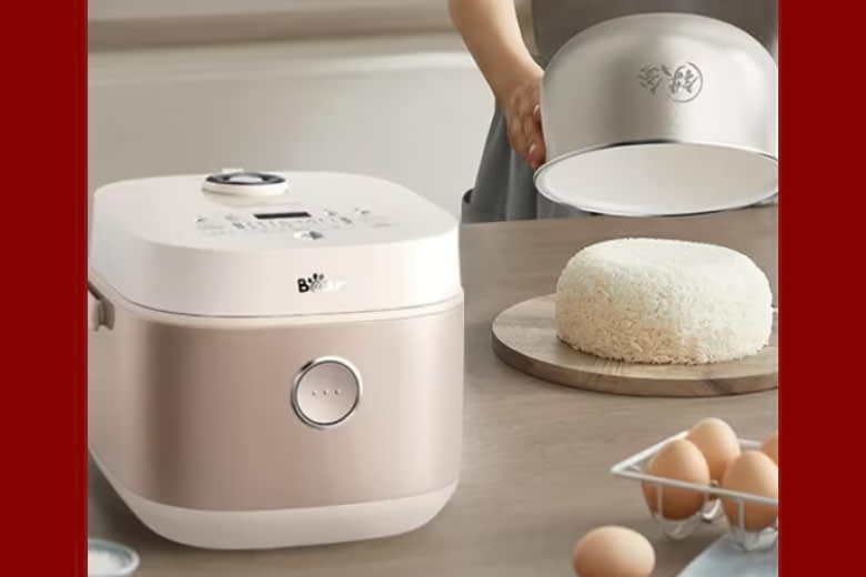 Nồi cơm điện 1L Bear RC-4H30S