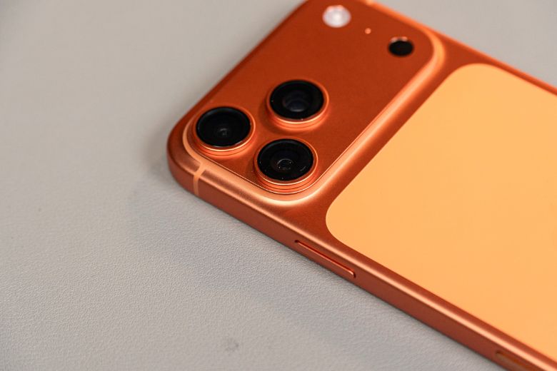 iPhone 17 Pro cũ xước cấn