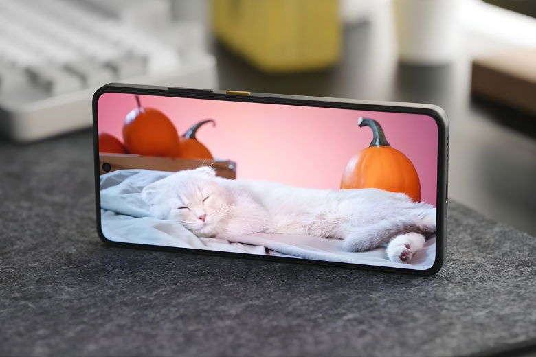 POCO X8 Pro màn hình OLED 1.5K 120Hz 
