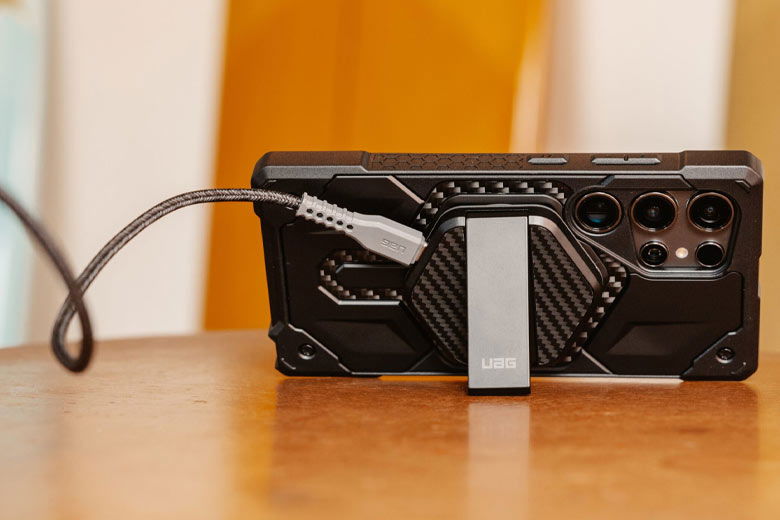 Danh mục Cáp UAG