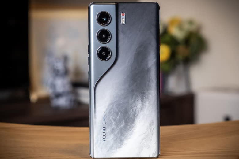TECNO Camon 40 Series