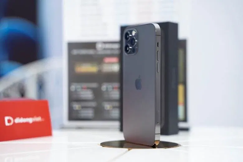 Kiểm tra hiệu năng thực tế của iPhone 12 Pro Max trước khi mua
