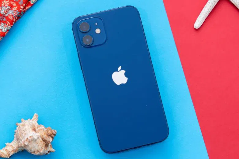 Mặt sau của iPhone 12 64GB Likenew