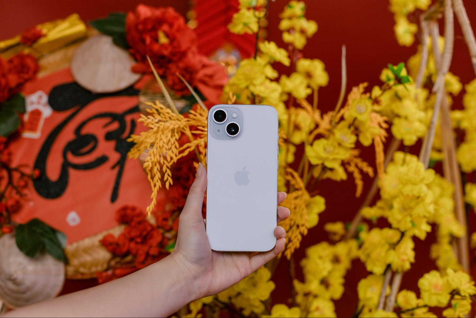 Mua iPhone 15 128GB eSIM Only Likenew tại Di Động Việt