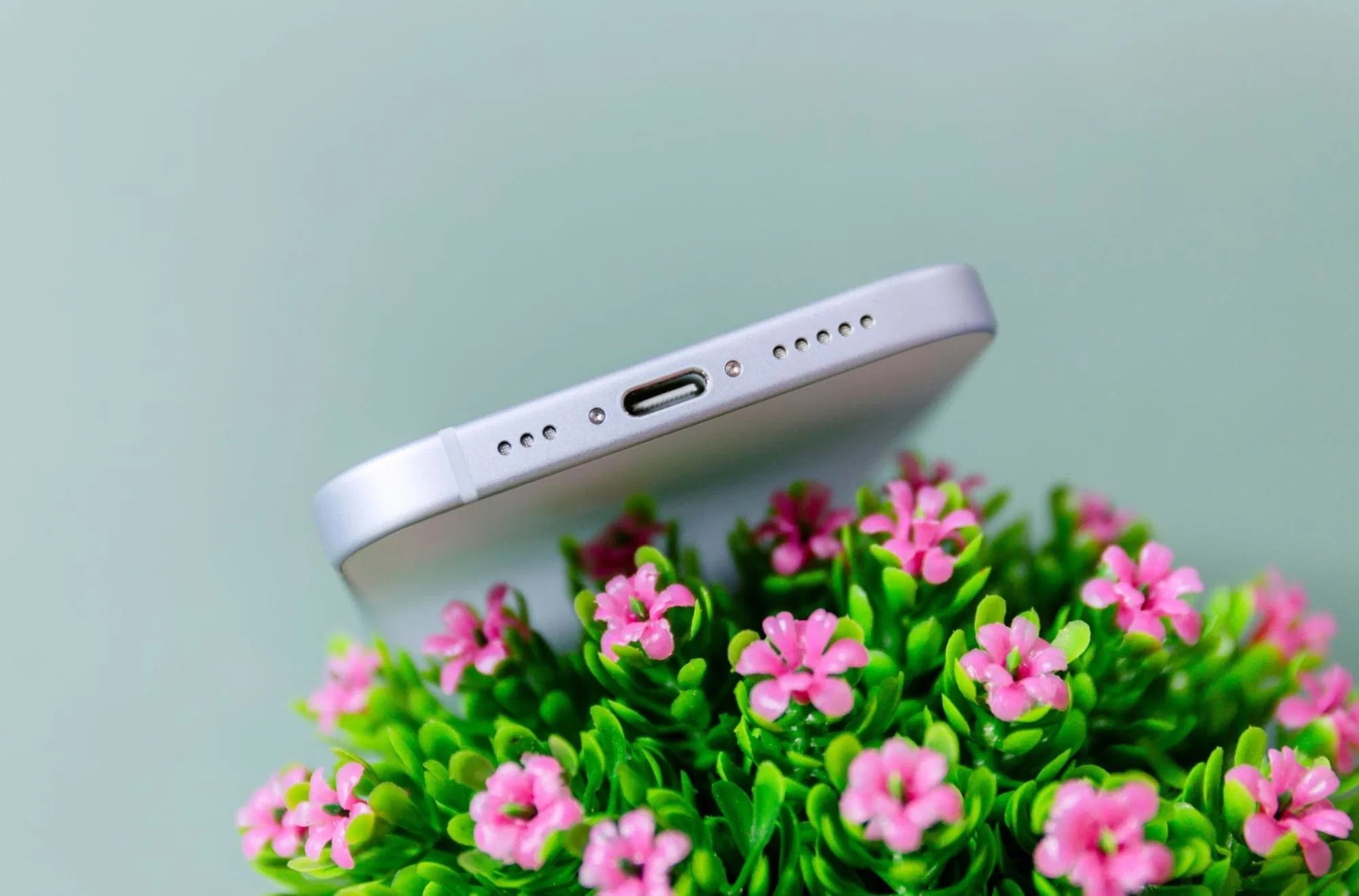 Mua điện thoại iPhone 15 Plus cũ Likenew có nhiều lợi ích