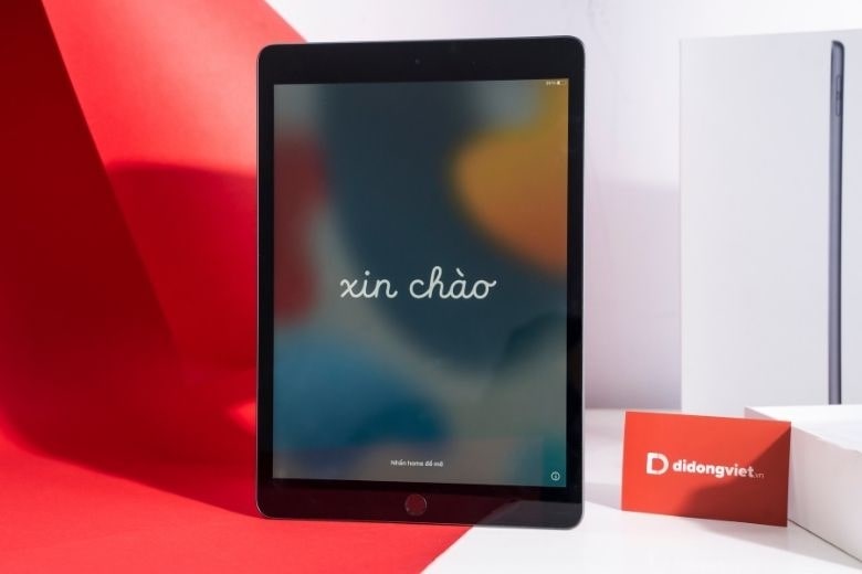 Hiệu năng mạnh mẽ với chip A12 Bionic