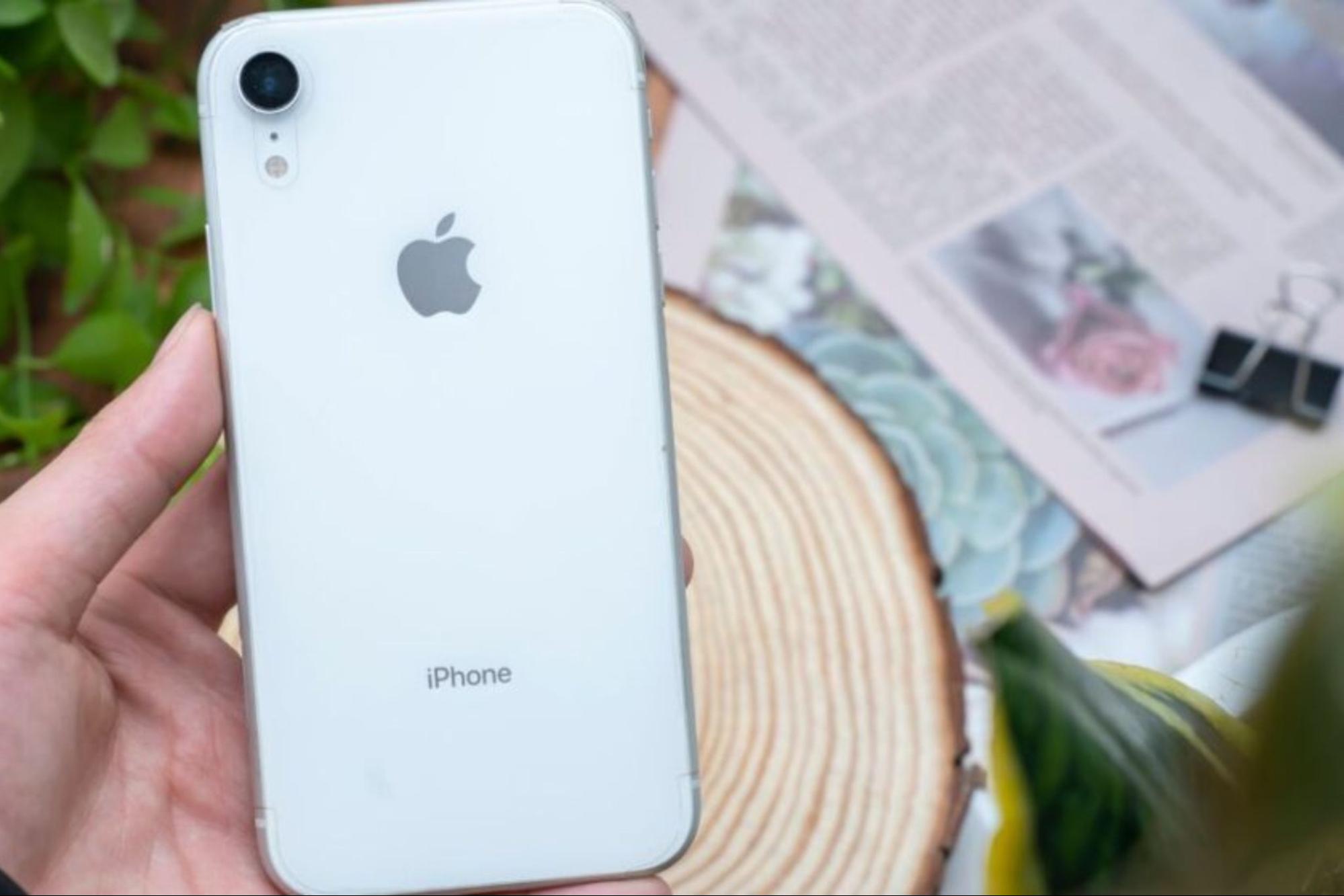 iPhone Xr 64GB Likenew 