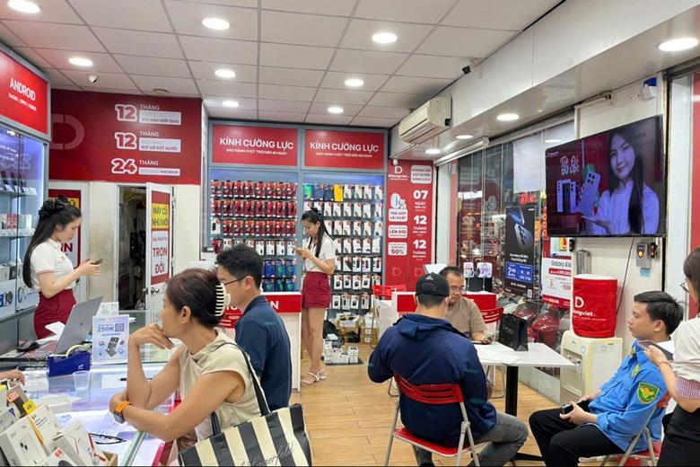 Mua sắm nhiều ưu đãi tại Di Động Việt