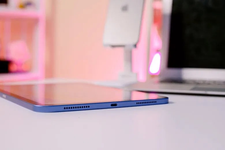 Kết nối USB-C đồng bộ dữ liệu nhanh