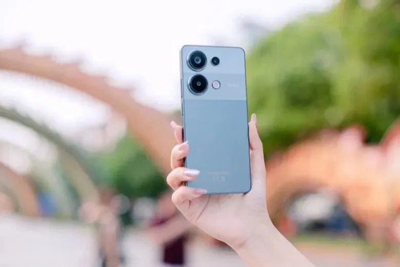 Bộ nhớ 256GB đủ dùng cho việc lưu trữ các tác vụ, ứng dụng với dung lượng vừa phải