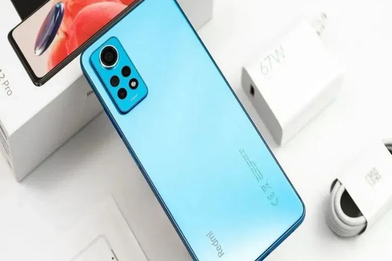 Sạc nhanh 67W ấn tượng
