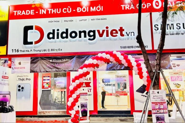 Mua sắm tưng bừng tại Di Động Việt