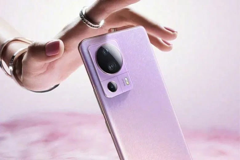 Bộ nhớ trong 256GB trên Xiaomi 13 Lite 5G 