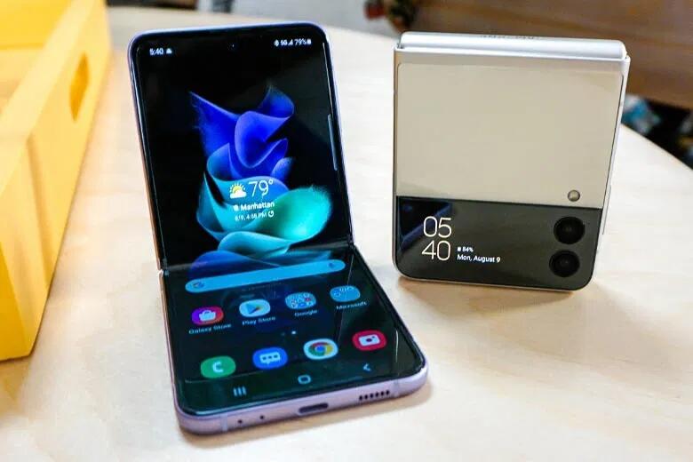 Cận cảnh Samsung Galaxy Z Flip4 5G 256GB
