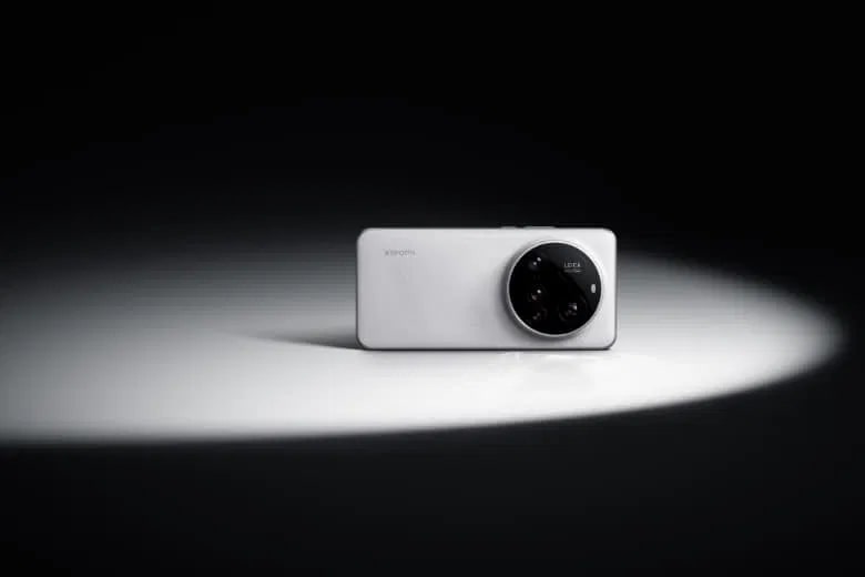 Xiaomi 15 Ultra sở hữu hệ thống camera Leica với cảm biến 200MP chuyên nghiệp