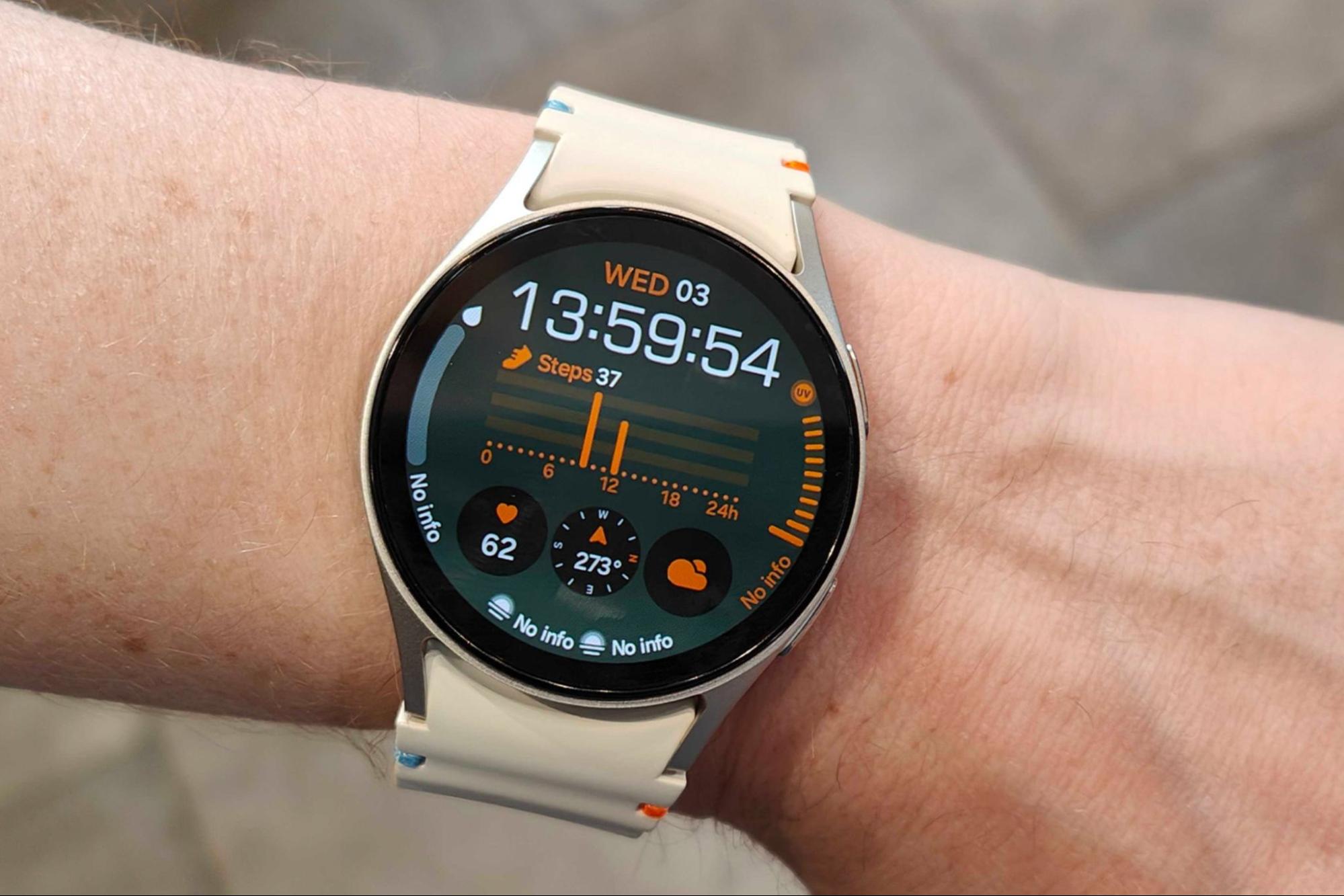 Samsung Galaxy Watch7 L305 LTE 40mm sở hữu nhiều tính năng tiên tiến