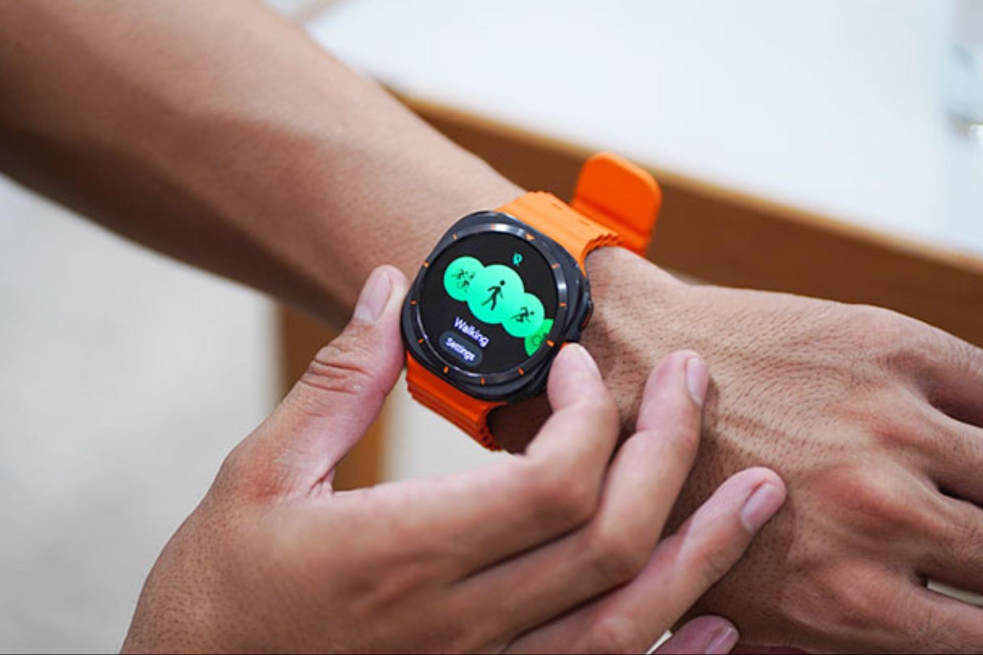 Galaxy Watch Ultra được trang bị chip Exynos W1000 tiến trình 3nm