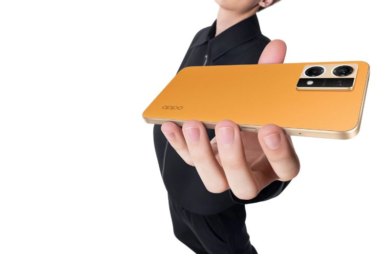 Camera chính 64MP OPPO Reno7 siêu cận