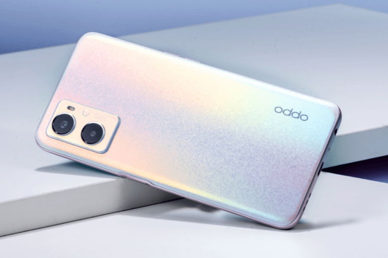 Hệ thống camera sau của OPPO A96 được trang bị cảm biến chính độ phân giải cao