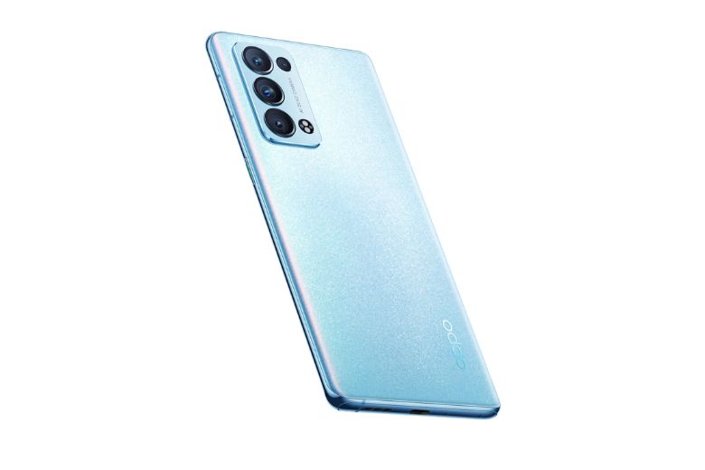 Màn hình AMOLED của OPPO Reno6 Pro 5G