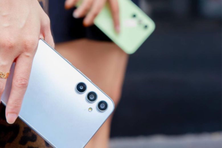 Pin 5000mAh và sạc nhanh 25W