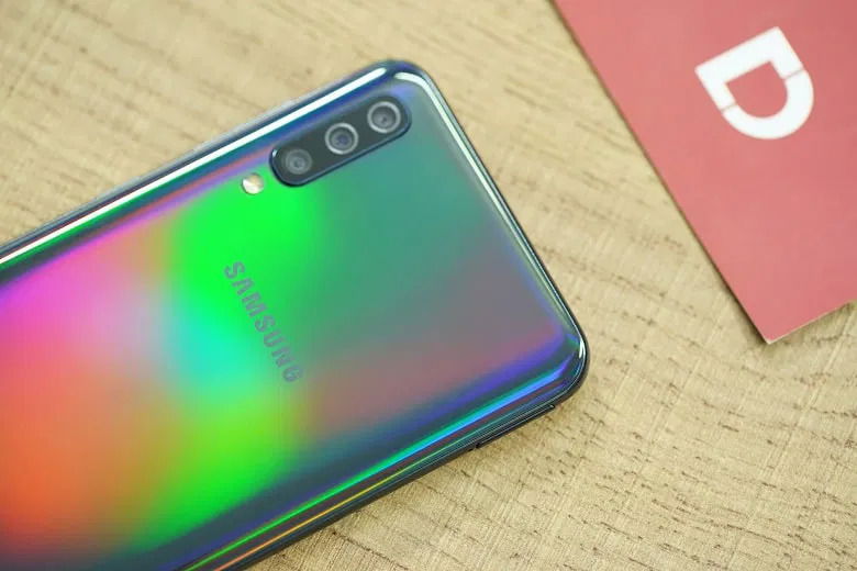 Pin 4000mAh với thời lượng sử dụng ấn tượng