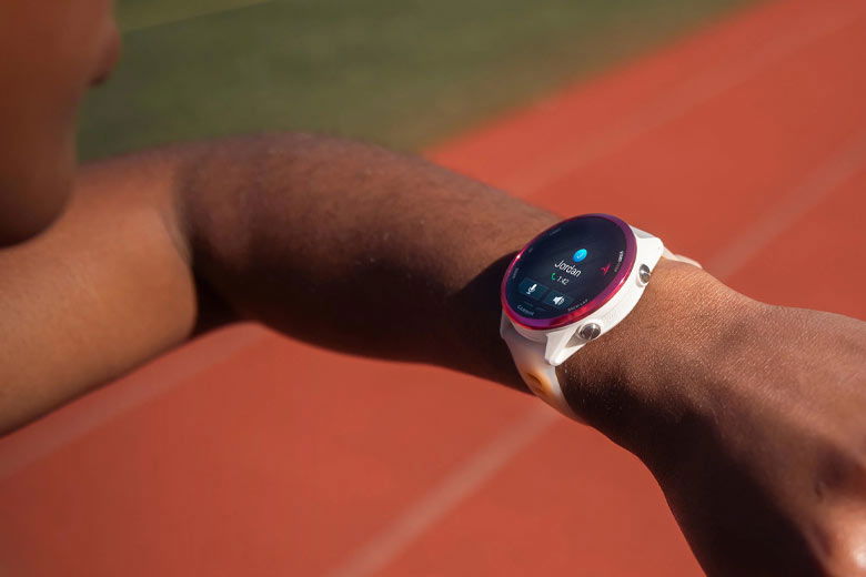 Garmin Forerunner 570 44mm Sapphire Solar