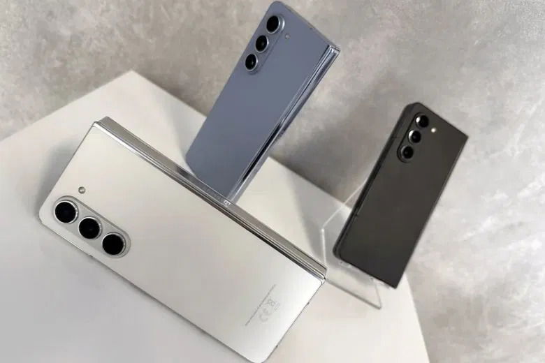 Samsung Galaxy Z Fold5 5G 256GB Likenew