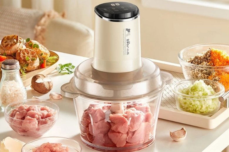 Máy xay đa năng 2L Bear CH-5H03L - Mạnh mẽ vừa đủ, vận hành êm ái