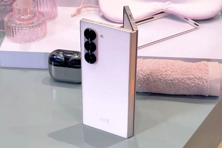 Samsung Z Fold6 1TB sở hữu tính năng mạnh mẽ